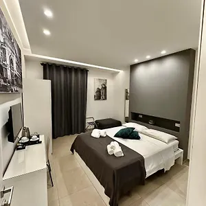 https://suites-central-station.palermohotels.org