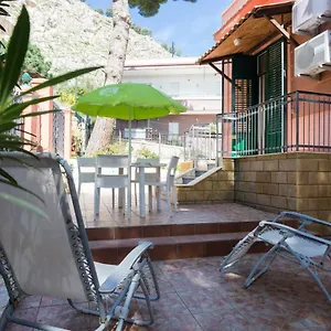 House Eraclea Gasthof Mondello